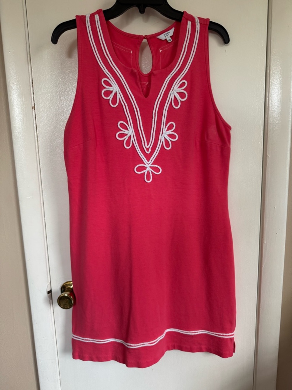 crown & ivy Coral-Pink Sleeveless Embroidered V-Neck Midi Dress (A-44)